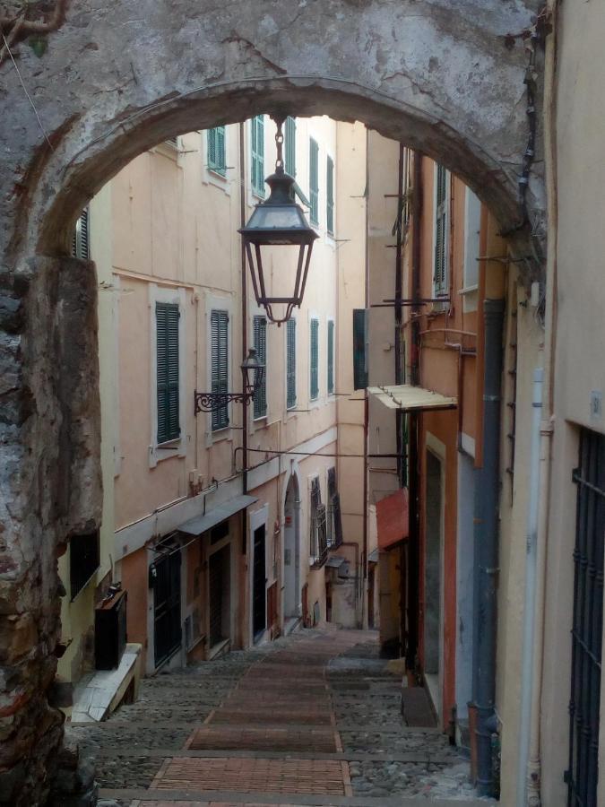 Casa Via Monta In Centro Appartement San Remo Buitenkant foto